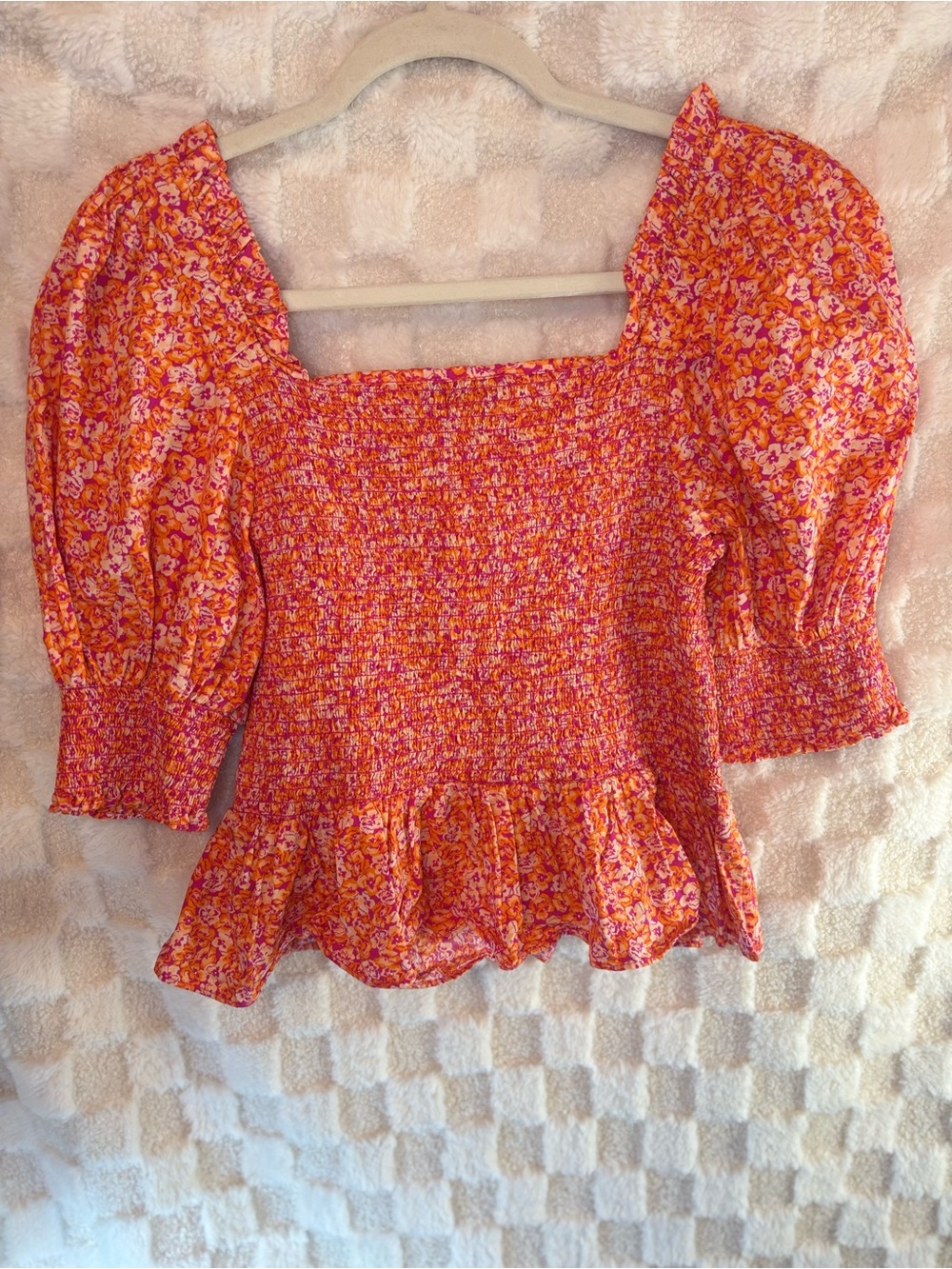 CeCe Women’s Floral Smocked Peplum Top in Orange Pink 100% Cotton - Picture 2 of 6